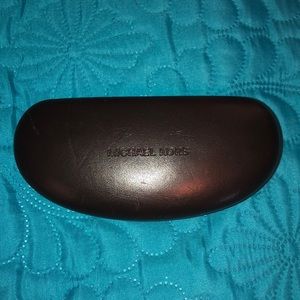 🧳Authentic Michael Kors sunglasses case🧳
